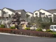 房子是带跃层,5越6,非 常合适,舒适度特 .