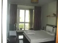 郑州清华园 3室1厅 南 北