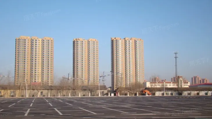 金泰湖滨绿茵