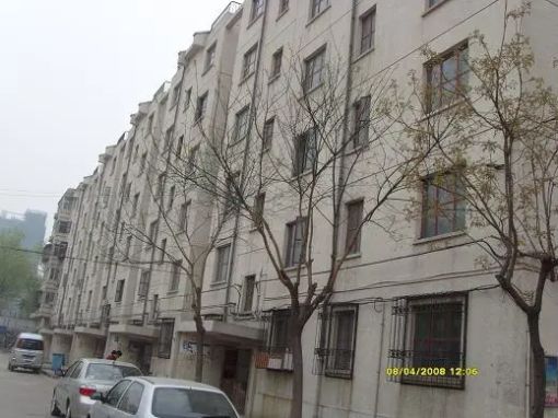 定福庄西街小区1室1厅1卫西南朝向5200.00元/月出租