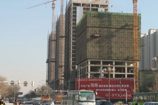 唐山万达广场1室1厅1卫南朝向1600.00元/月出租