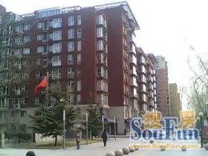 德胜门、什刹海业主急售两居室,出门就是雷峰~