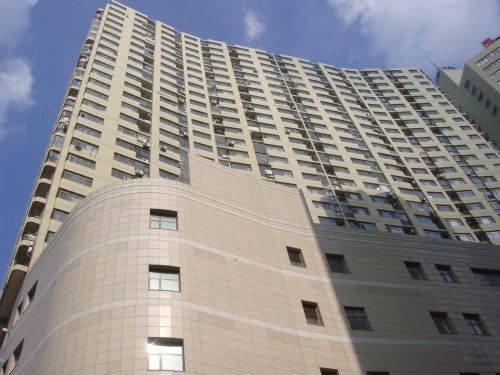 良玖国际1室1厅西南朝向2600.00元/月出租