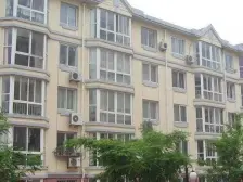 锦霞北园三楼南北户型保持干净近地铁近万达