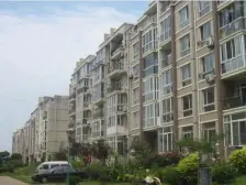 04封闭小区采光好 南北向通厅通透两室,卫生间居中