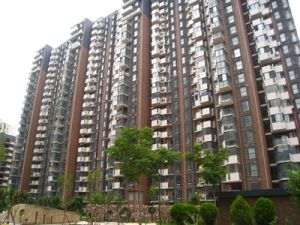 火车站西广场 交通便利 视野开阔