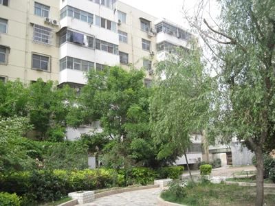 ²Ë³¡½ÖÐ¡Çø2ÊÒ1Ìü1ÎÀÄϳ¯Ïò1980.00Ôª/Ô³ö×â