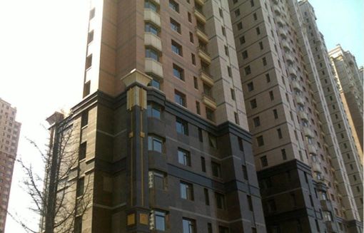 大连明珠2室2厅2卫南北朝向8000.00元/月出租