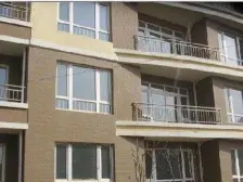 近龙泉 轻轨站 南向两室 中间楼层 看房方便