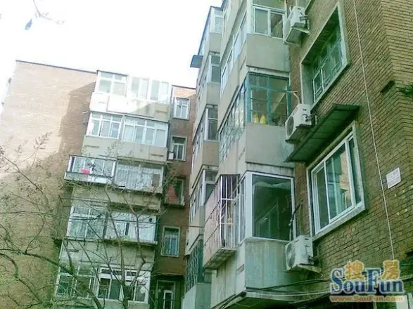 宙纬路