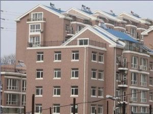 解放路沿线2003年房子带个阁楼,大落地窗出行便利