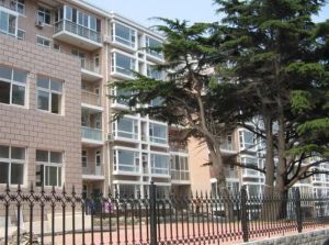 封闭小区*房配套齐全地铁在建