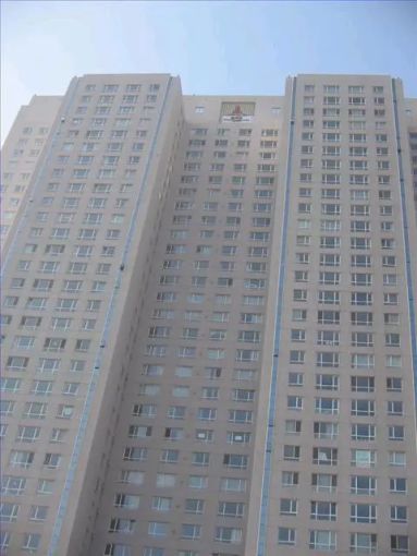 雍景台3室2厅1卫南朝向4500.00元/月出租