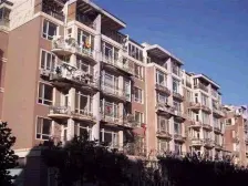 门头下跃产品,下跃俩层.都有隔间可出租,可做生意