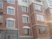 三院门前 店长推荐 南北两室两厅房子新