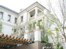 隔海望东港,红星海海景房,视线采光很好,精装修