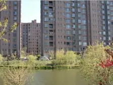 房主手续清晰 *诚心出售 随时签约 小区设施配套齐全