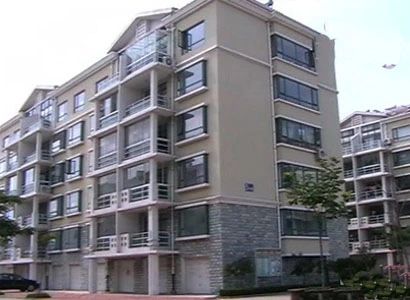 香榭丽景3室2厅2卫南朝向1500.00元/月出租