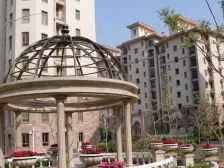 出售夏威夷花园 三室两厅一卫中等装修随时看房