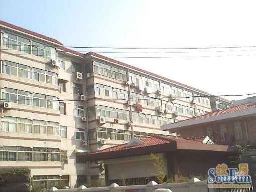 窑头路煤气公司宿舍3室2厅2卫南北朝向3300.00元/月出