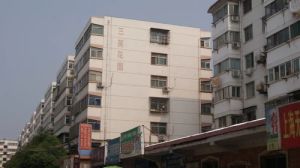 中间楼层采光好无遮挡户型好布局合理
