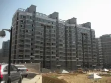 伟东北二区 复试带露台 精装修 单位宿舍 位置安静