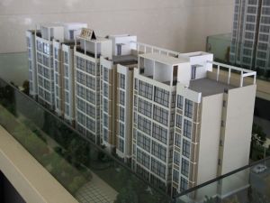 内蒙政府 碧龙江畔 步梯2楼 随时看房