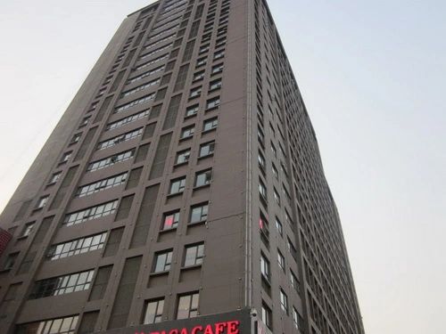 百度空间大厦1室1厅1卫东朝向1800.00元/月出租
