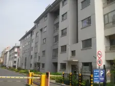 东城国际 小两室 简单装修 位置