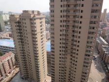 大发商圈和兴路地铁站,高层两居明厅电梯房出国急售