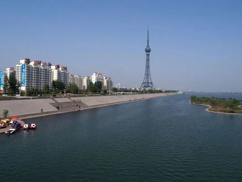 洛浦御博城1室1卫南朝向900.00元/月出租