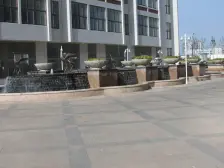 橡树湾,南排西向,家具家电全齐,两个卧室