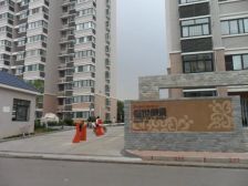 沿涨面河观景好房 无遮挡 出门口就是新华 日向