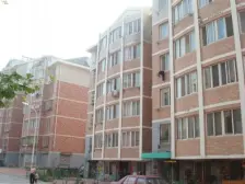 房子位置好,户型通透方正,房子保持干净,诚意售卖