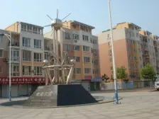 房子是平台上四楼,看房方便,位置好,户型好