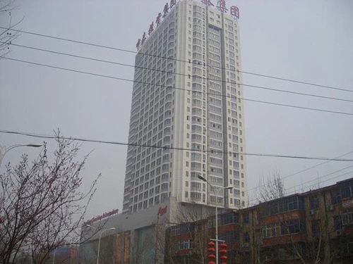 申泰新世纪广场1室1厅1卫北朝向900.00元/月出租