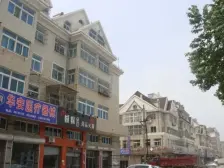 房子是砖混楼 顶跃 三室 满五唯一南北户型!