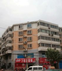 龙鳞路次新小区精装修双气带阁楼