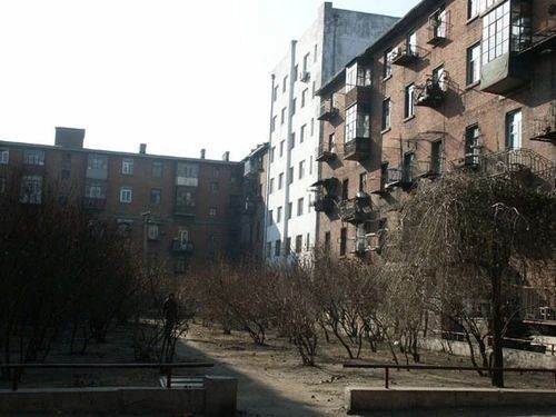 建工小区2室1厅1卫东南北朝向2500.00元/月出租