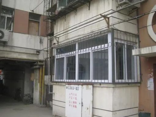 月牙河东里1室1厅1卫南朝向1150.00元/月出租