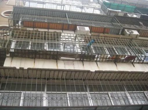 月牙河东里1室1厅1卫东朝向1500.00元/月出租