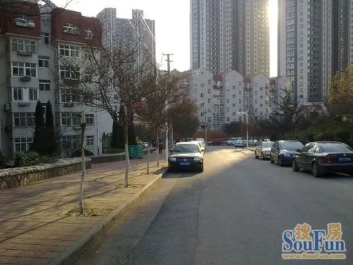 洪山坡小区2室1厅1卫南北朝向2400.00元/月出租
