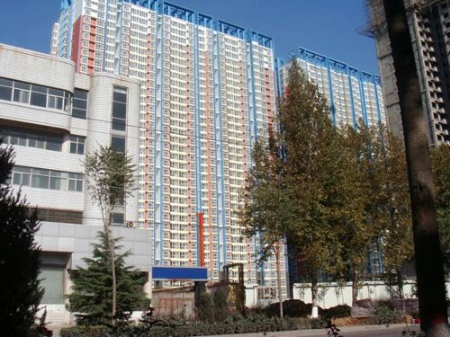 鹿泉市南苑小区3室2厅1卫南北朝向1000.00元/月出租