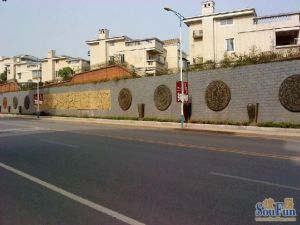 长房东方人家4室2厅南