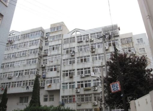 杭州路小区1室1卫南朝向850.00元/月出租