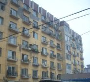 批发商圈多层1楼毛坯可随意装修