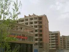 红山圣都 6室3厅 南 北