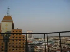 管委 天地广场 香山花园 小高层 118平米 房主急售