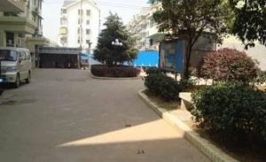 芙蓉区政府正地铁口三和家园精致一房