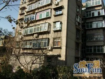 窑头路九号宿舍2室1厅1卫南北朝向1700.00元/月出租